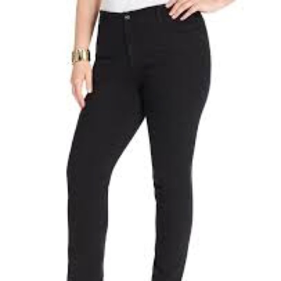 Style & Co Black Skinny Leg Denim Jeans - Picture 1 of 7